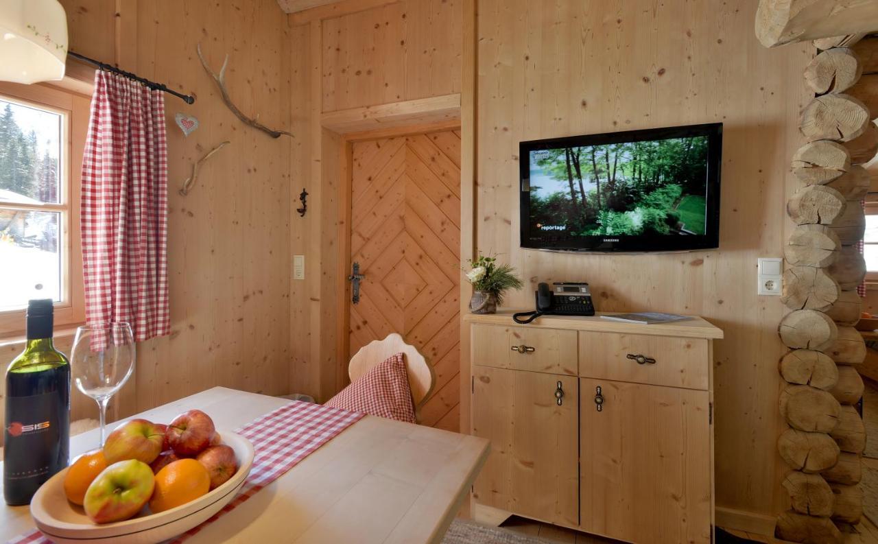 Almnest In Hochfuegen Mit Privat Spa Exterior photo